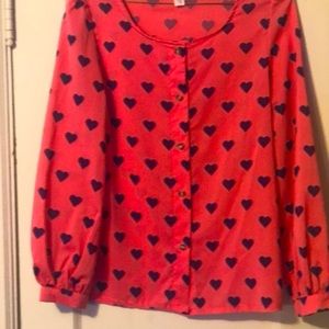 cute coral blouse with navy hearts💙💙